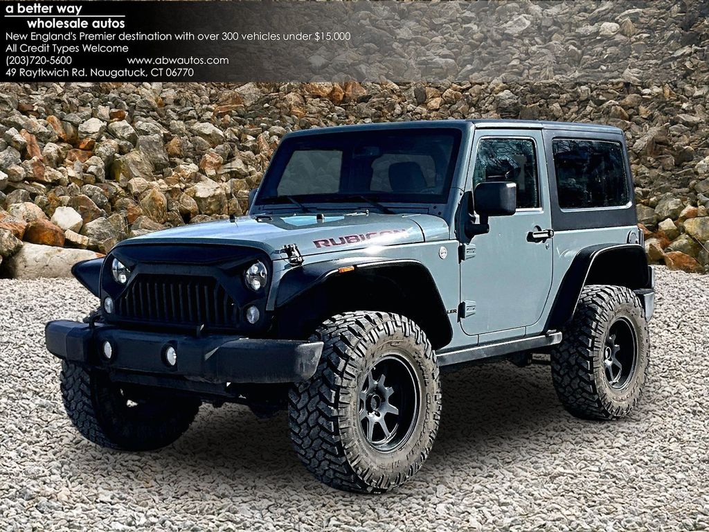 Anvil Clear Coat 2014 Jeep Wrangler Rubicon 4WD SUV / Crossover Four-Wheel Drive 6-Speed Manual