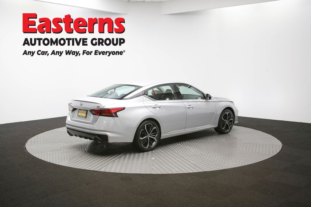 Used 2024 Silver Nissan 2.5 SR image 40