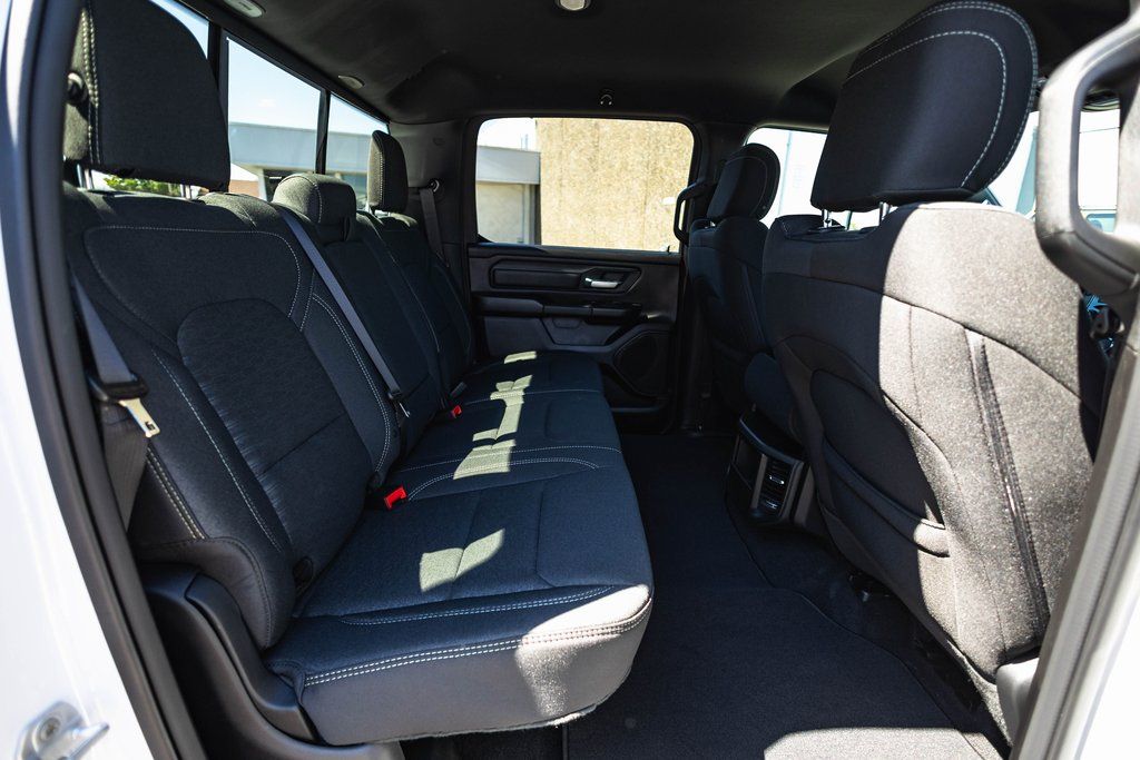 2026 Ram 1500 Tradesman thumbnail 29