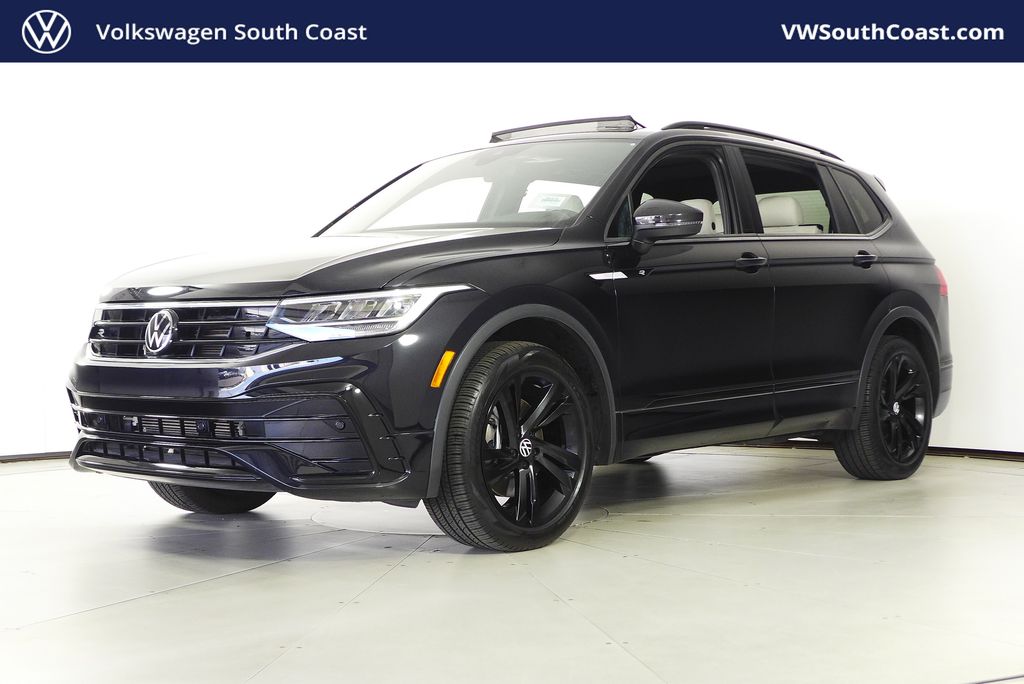 Thumbnail: 2023 Volkswagen Tiguan - 1