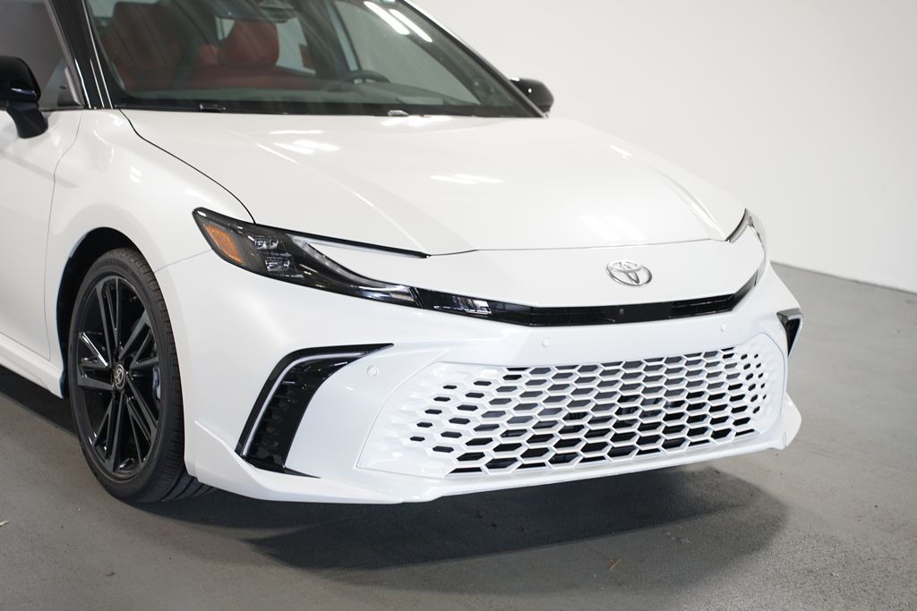 Thumbnail: 2026 Toyota Camry - 4