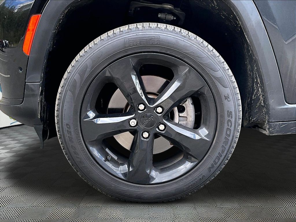 2023 Jeep Grand Cherokee L — photo 29