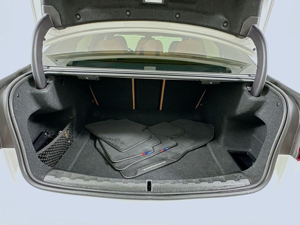 Thumbnail: 2023 BMW 3 Series - 27