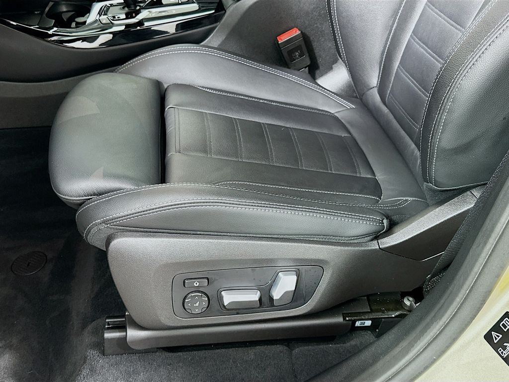 Thumbnail: 2021 BMW X3 - 20