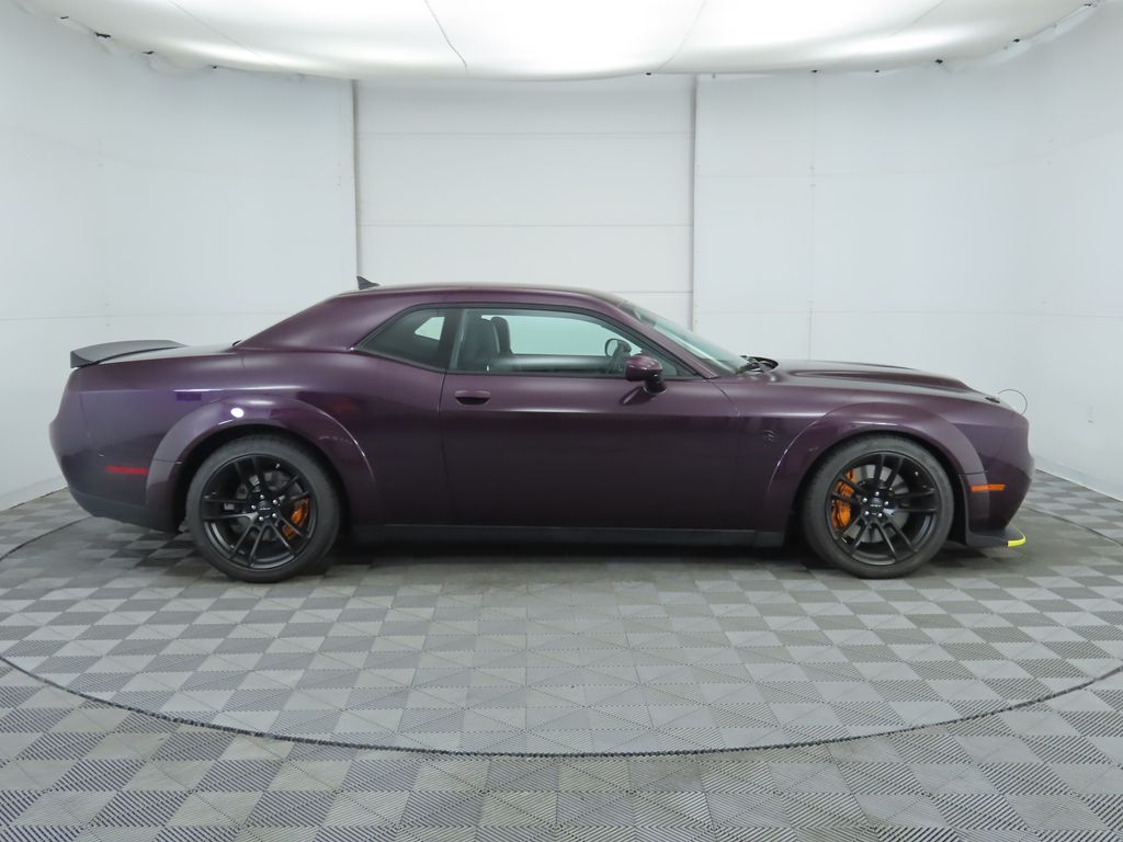 2020 Dodge Challenger SRT Hellcat 4