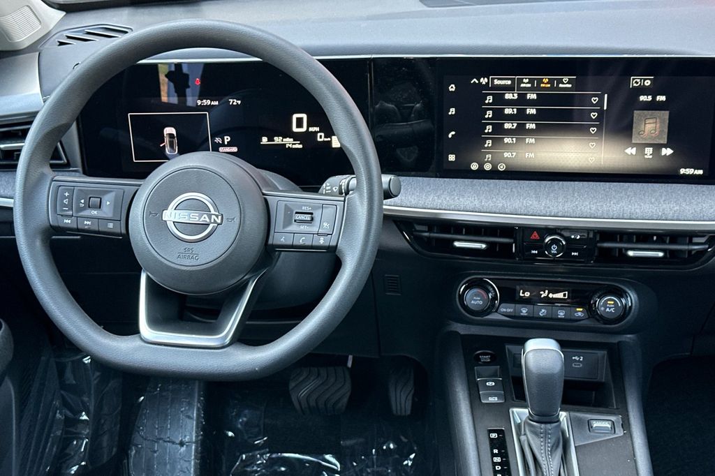 2026 Nissan KICKS SV - Photo 11