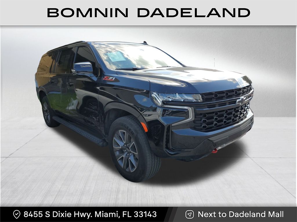 2023 Chevrolet Suburban Z71 photo