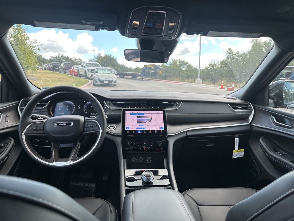 New Car 2025 Jeep Grand Cherokee L  Limited For Sale Under $50,000 In Austin, Texas