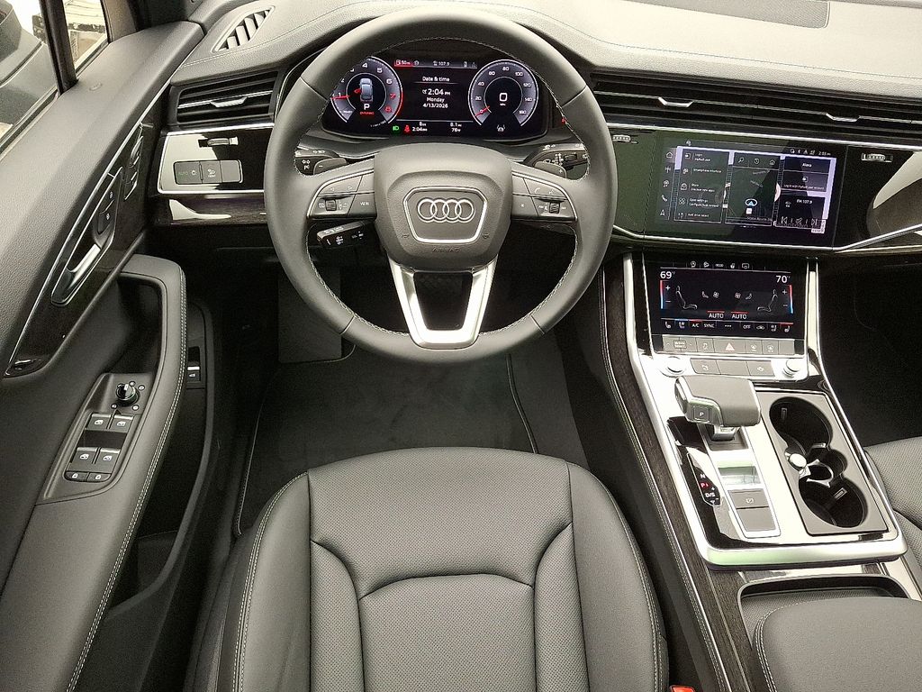 Thumbnail: 2026 Audi Q7 - 7