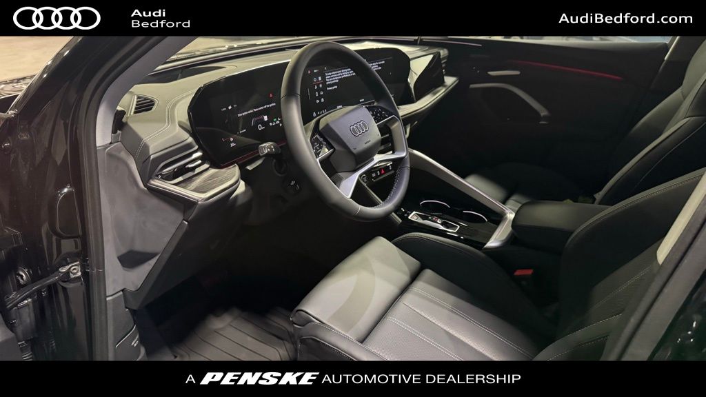 Thumbnail: 2025 Audi Q5 - 15