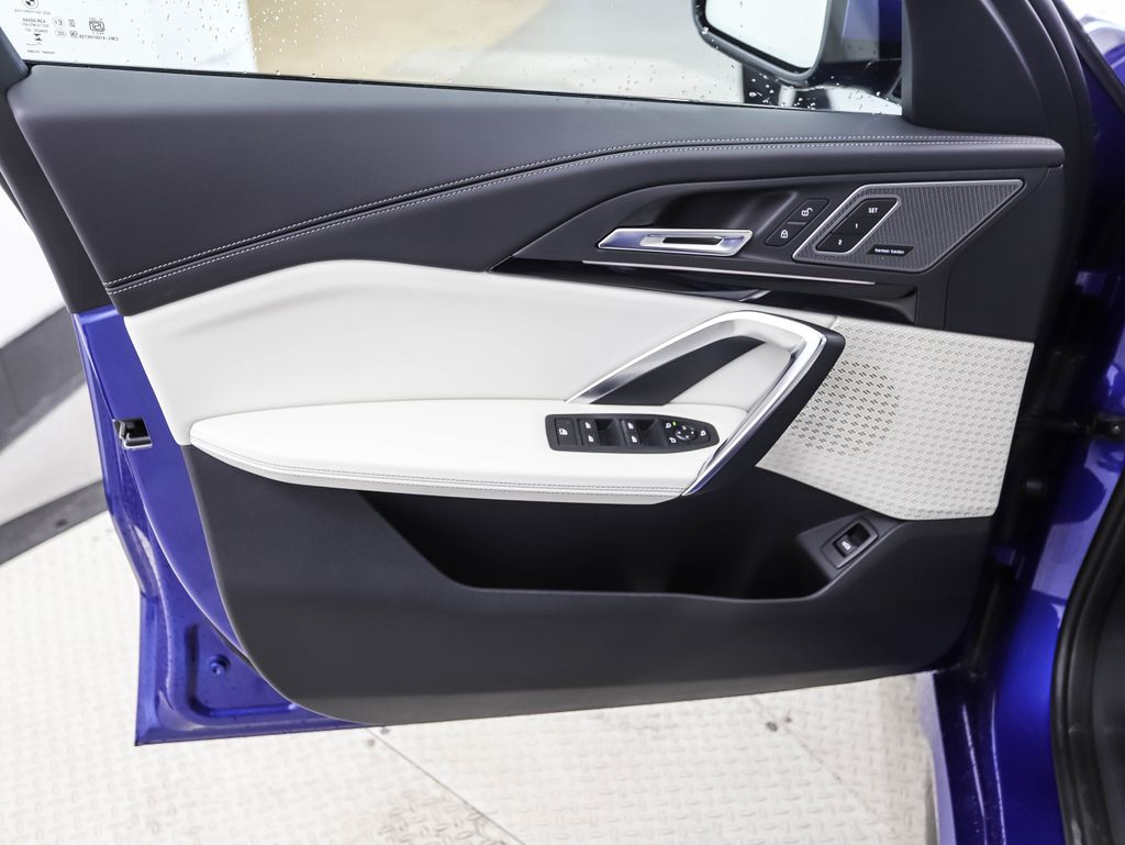 Thumbnail: 2026 BMW X1 - 9