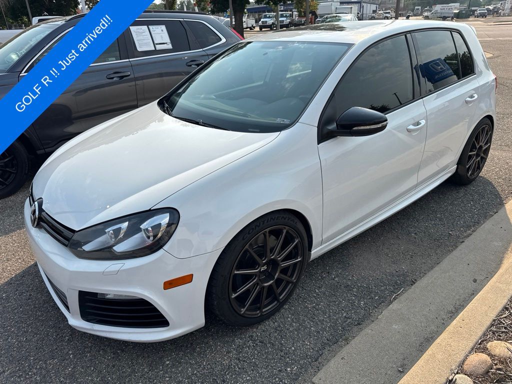  2013 Volkswagen Golf R 4-Door AWD   