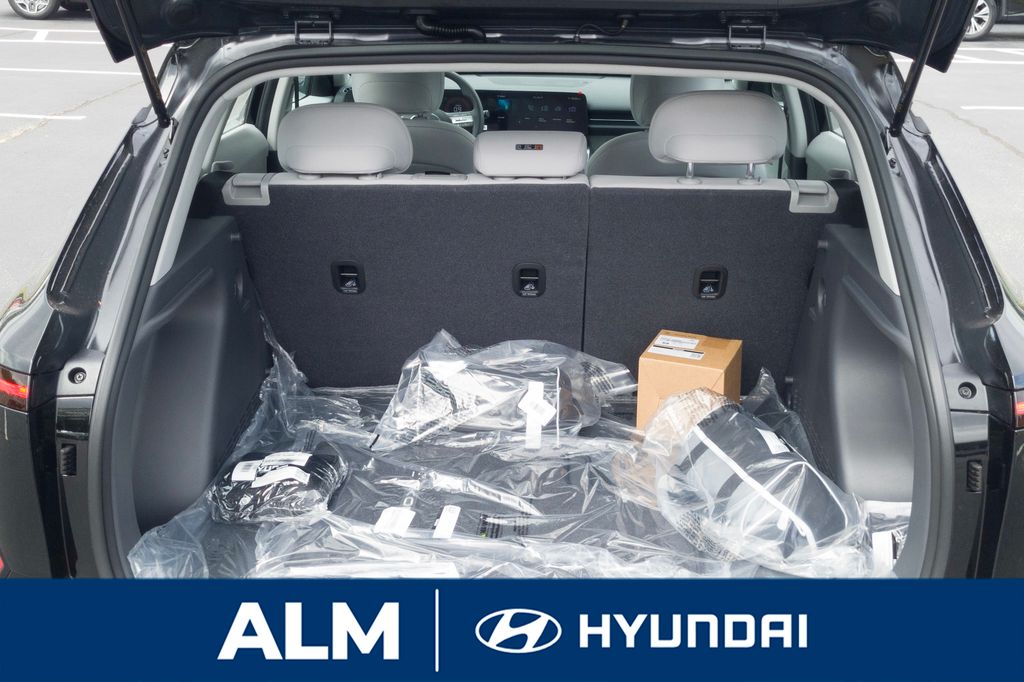 New 2027  Hyundai SE image 8