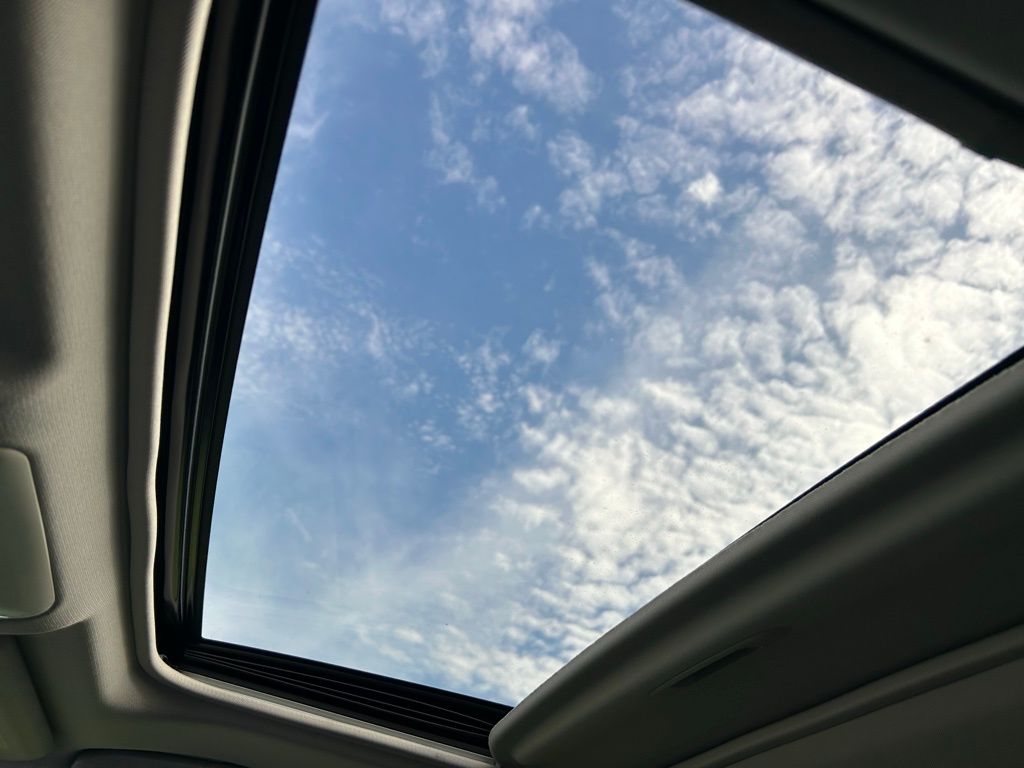 Thumbnail: 2019 Toyota RAV4 - 29