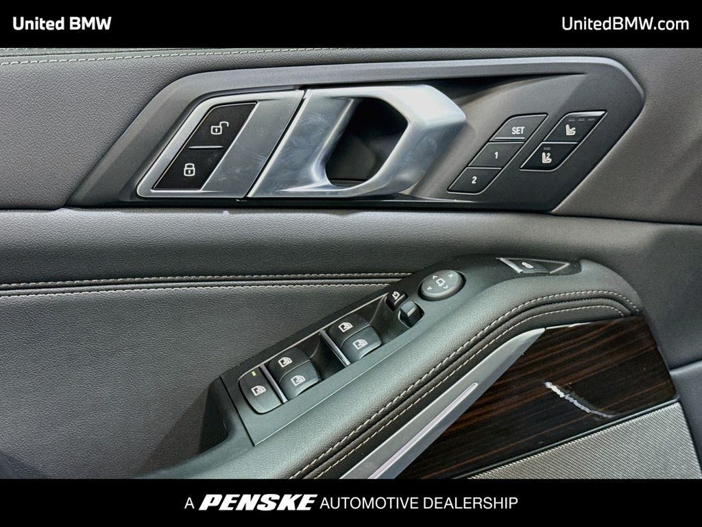 Thumbnail: 2026 BMW X5 - 3