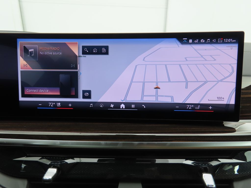 Thumbnail: 2026 BMW X5 - 15