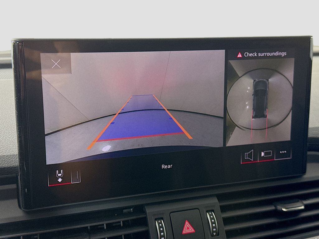 Thumbnail: 2025 Audi Q5 - 15