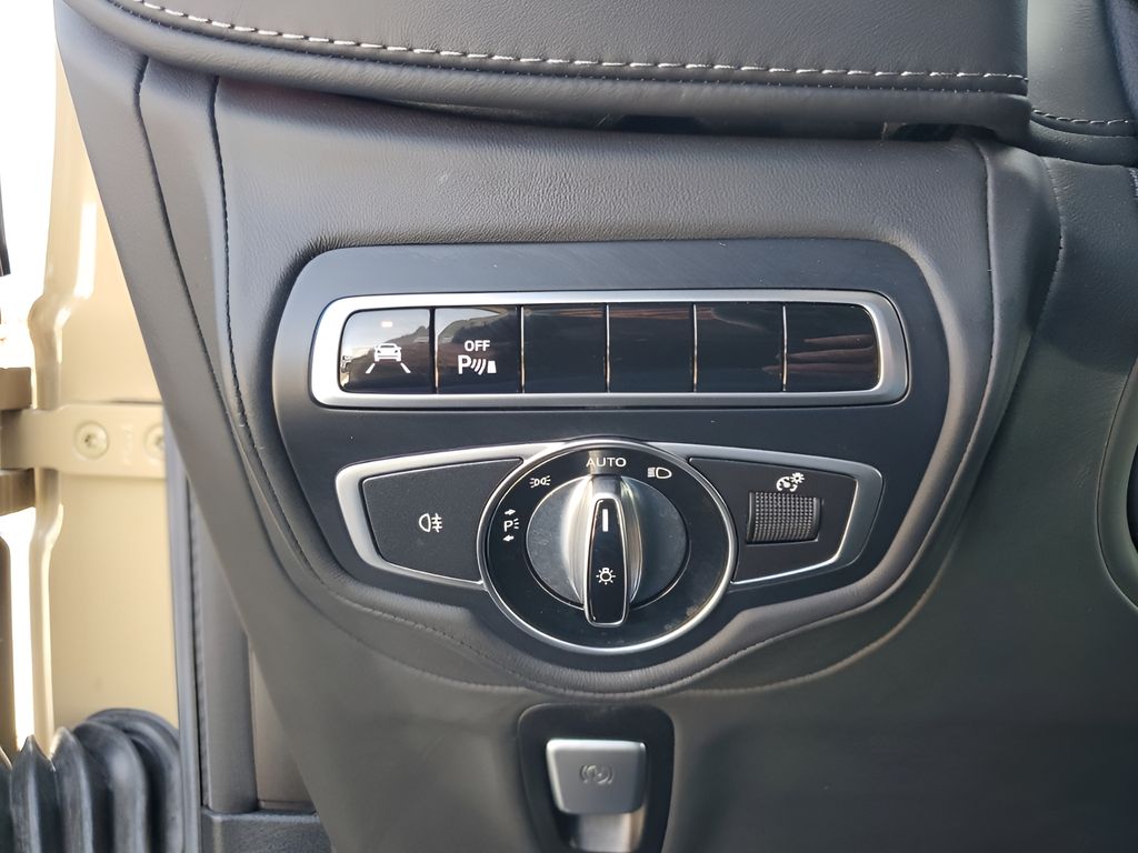 Used Car 2022 Mercedes-benz G-class  G 550 For Sale Under $130,000 In Austin, Texas