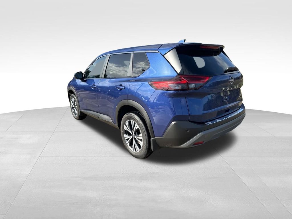 2023 Nissan Rogue SV 6