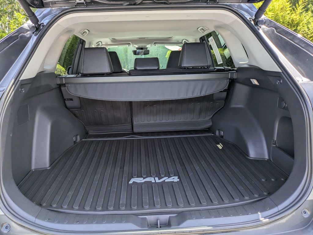 Used 2024 Toyota RAV4 SUV