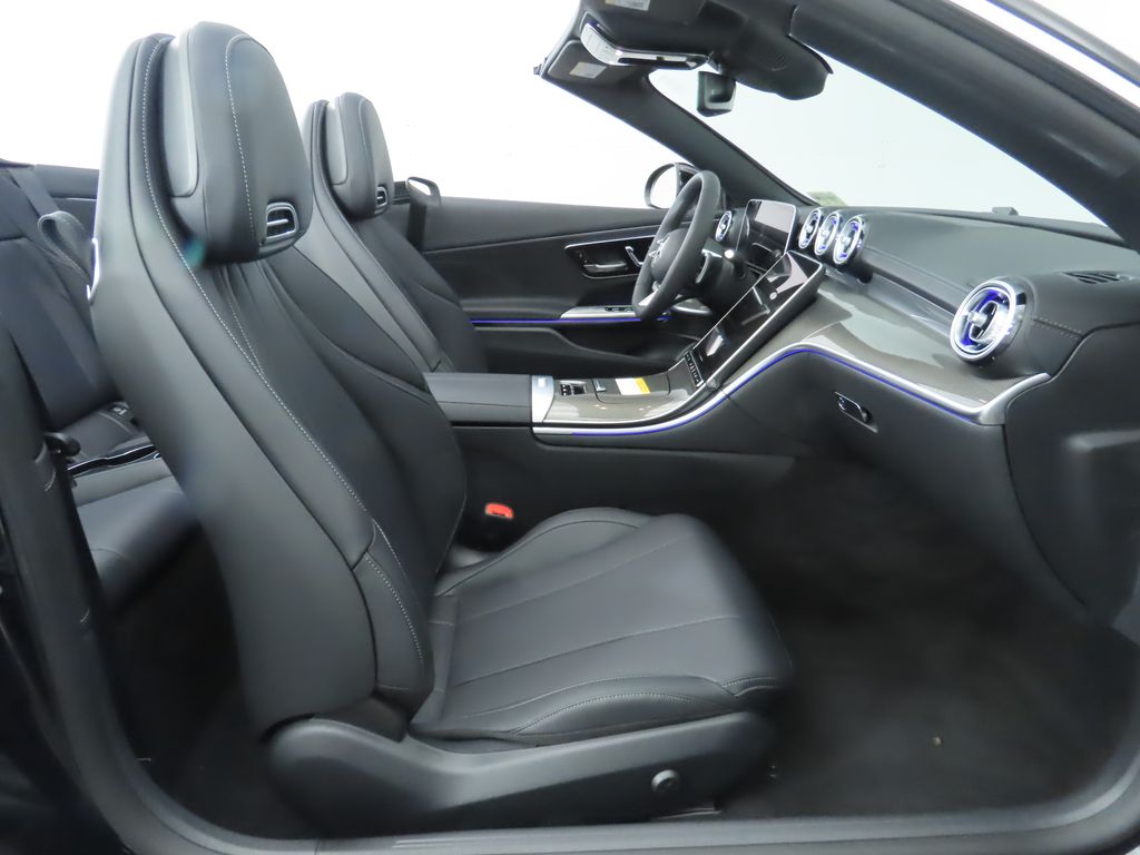 2025 Mercedes-Benz CLE 300 29