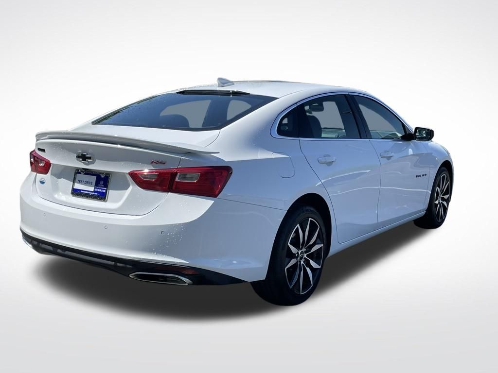 Thumbnail: 2024 Chevrolet Malibu - 6