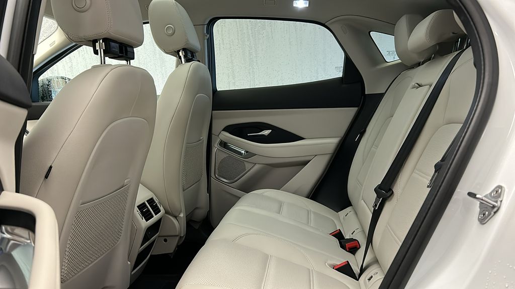 2021 Jaguar E-Pace SE 24