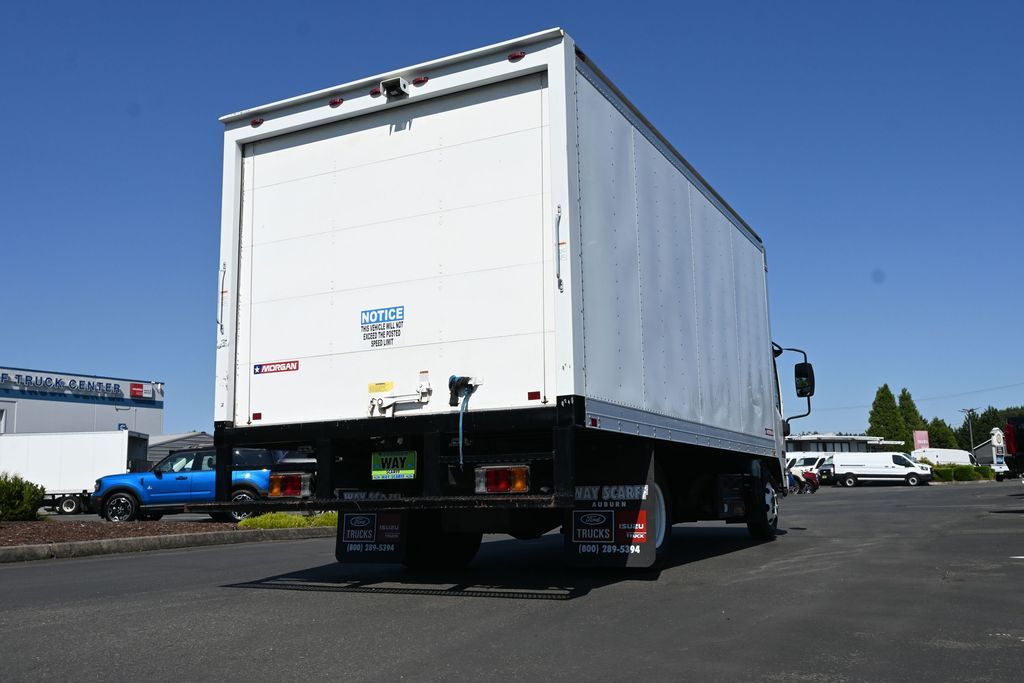 2013 Isuzu NPR DSL REG AT ECO-MAX 