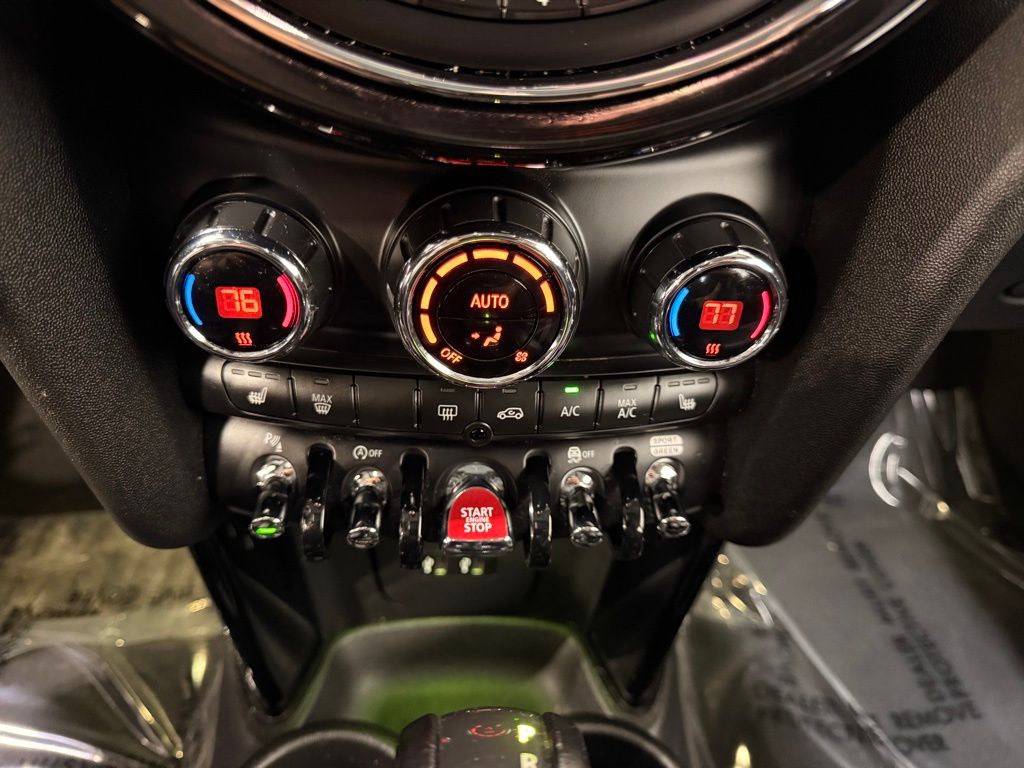 Thumbnail: 2019 MINI Cooper - 15