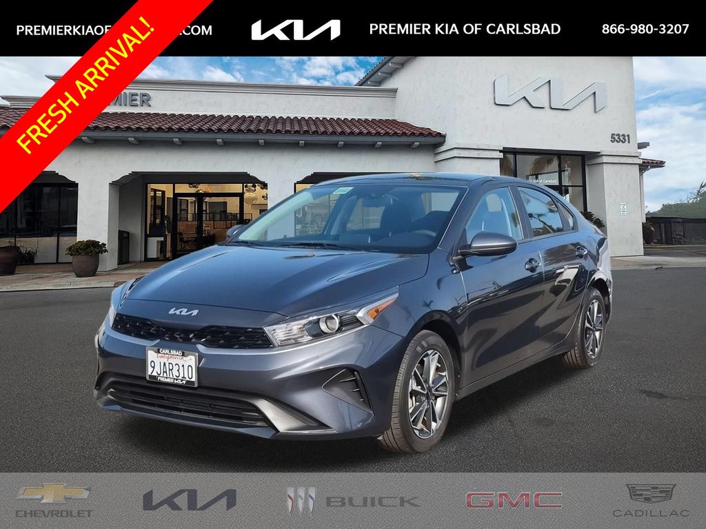 2023 Kia Forte LXS FWD
