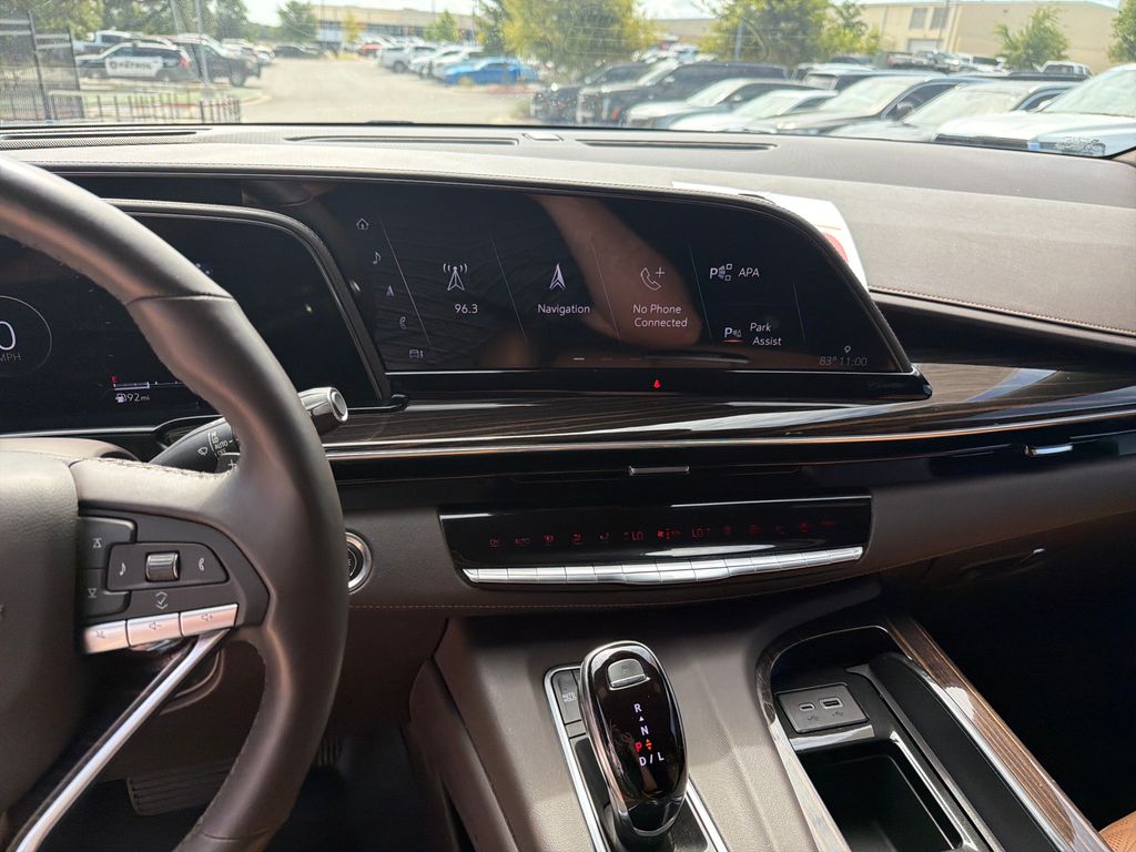 Used 2021 White Cadillac Premium Luxury image 23