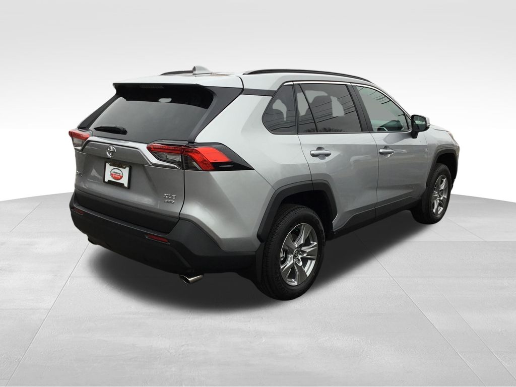 Thumbnail: 2025 Toyota RAV4 - 5