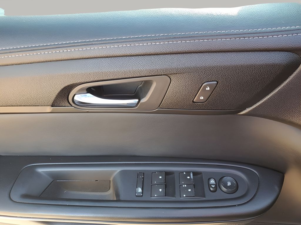 Used Car 2013 Chevrolet Traverse  2lt For Sale In Austin, Texas