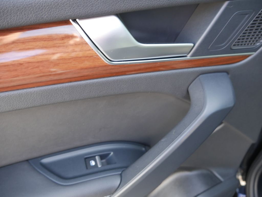 Thumbnail: 2023 Audi Q5 - 22