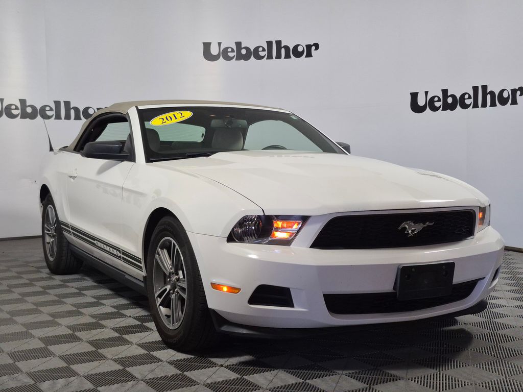 2012 Ford Mustang V6 Premium Convertible RWD