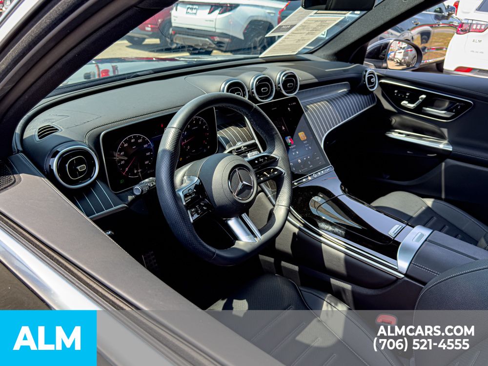 Used 2025 Black Mercedes-Benz GLC 300 image 8