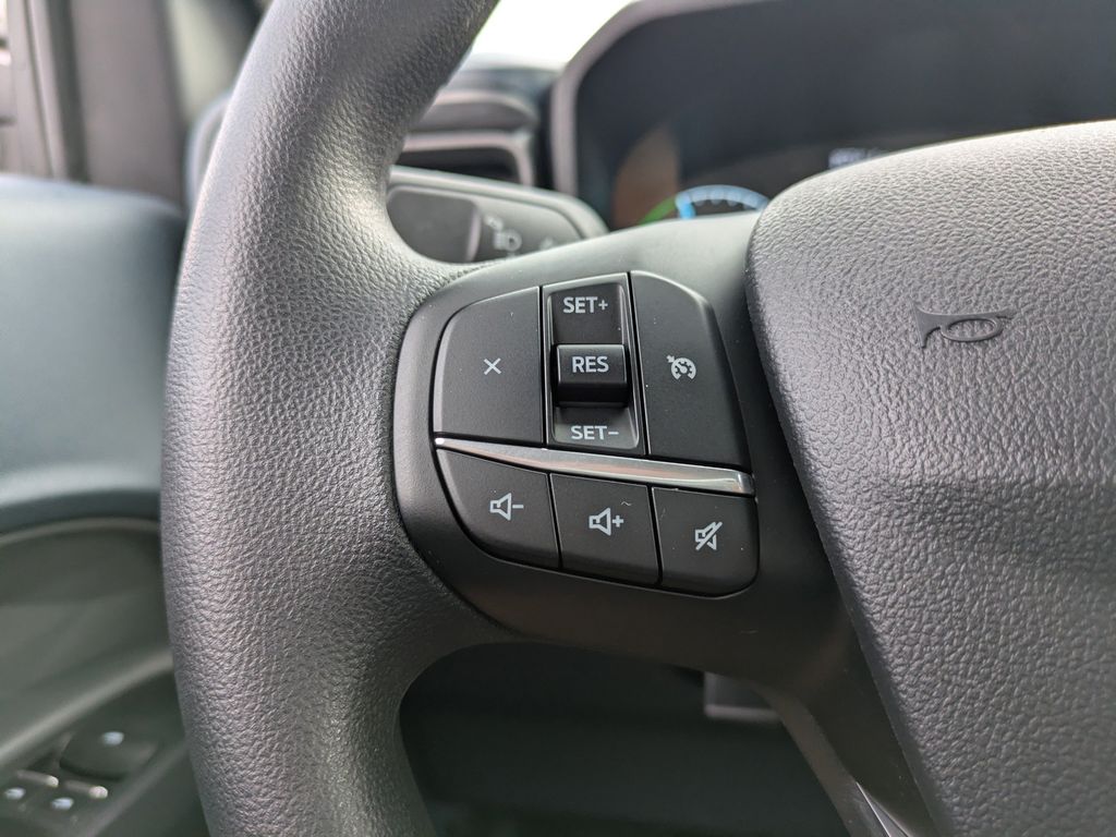 2024 Ford Maverick XL