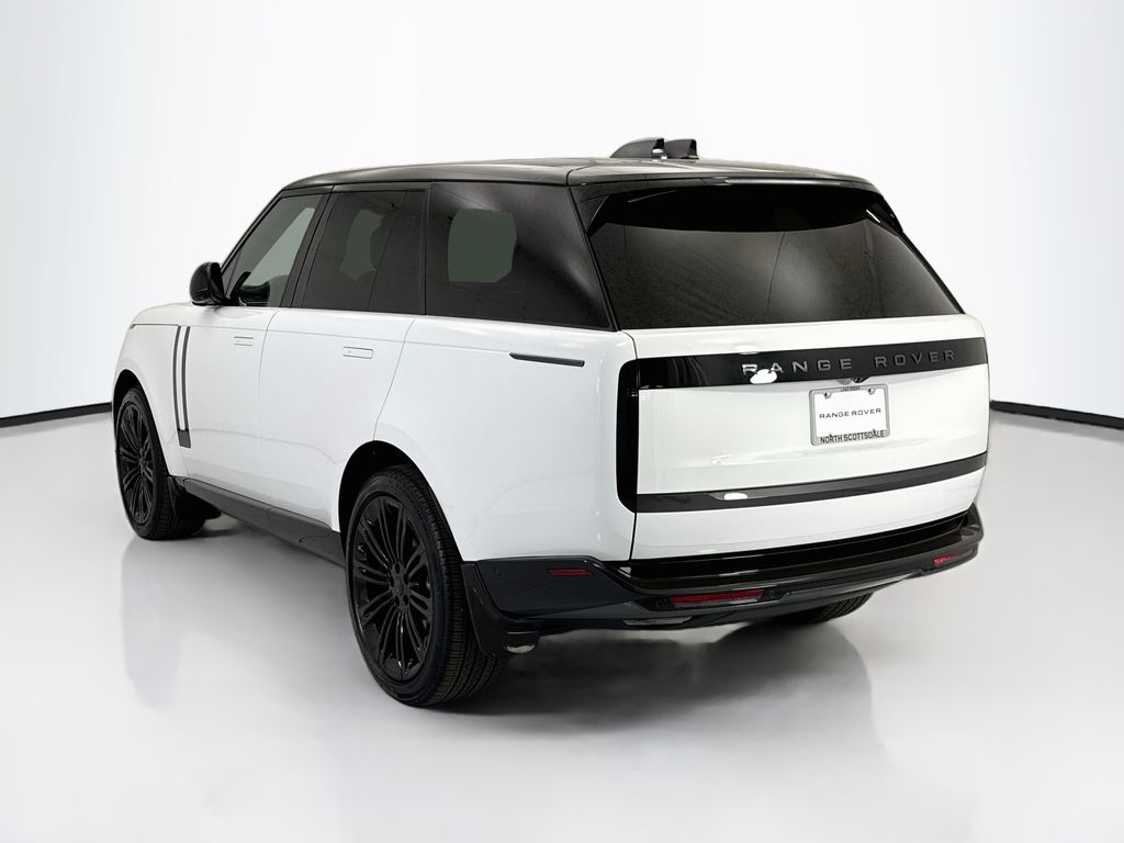 Thumbnail: 2026 Land Rover Range Rover - 7