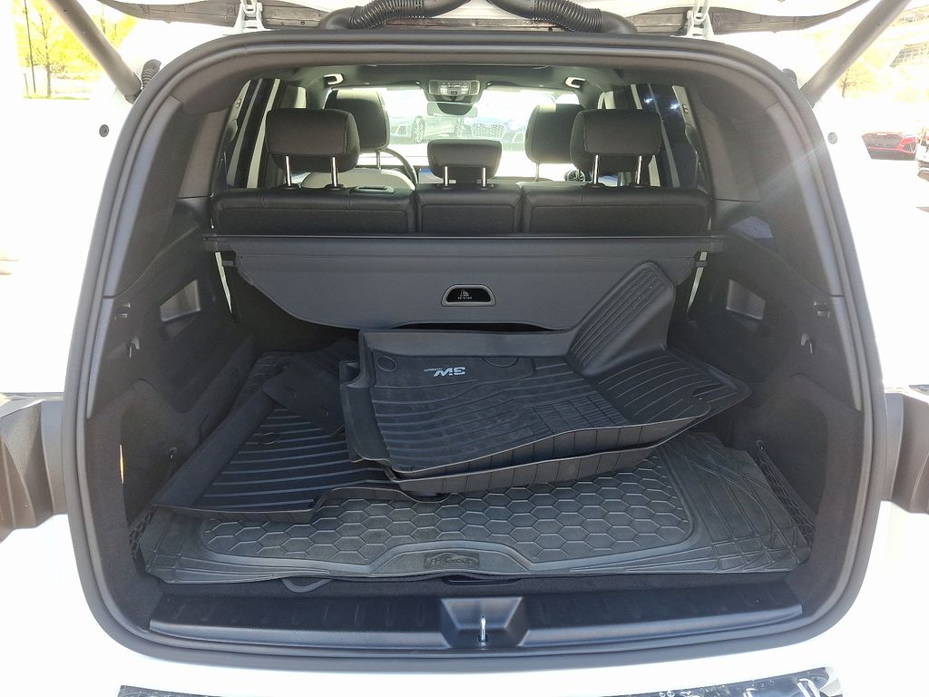 2023 Mercedes-Benz GLB 250 27