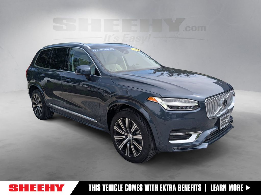 2023 Volvo XC90 B6 Plus 7-Seater