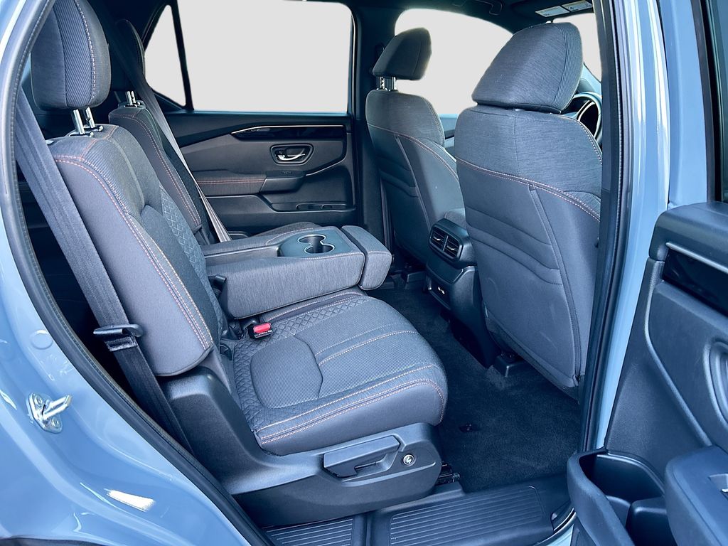 Thumbnail: 2023 Honda Pilot - 27