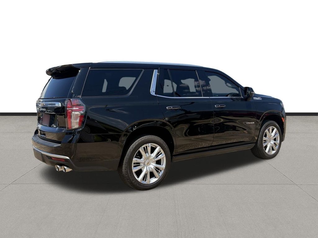 2023 Chevrolet Tahoe High Country - 4