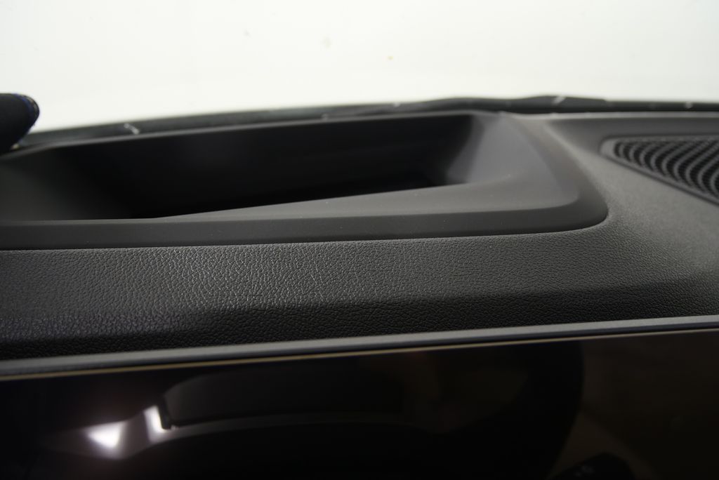 2025 BMW i4 eDrive40 19