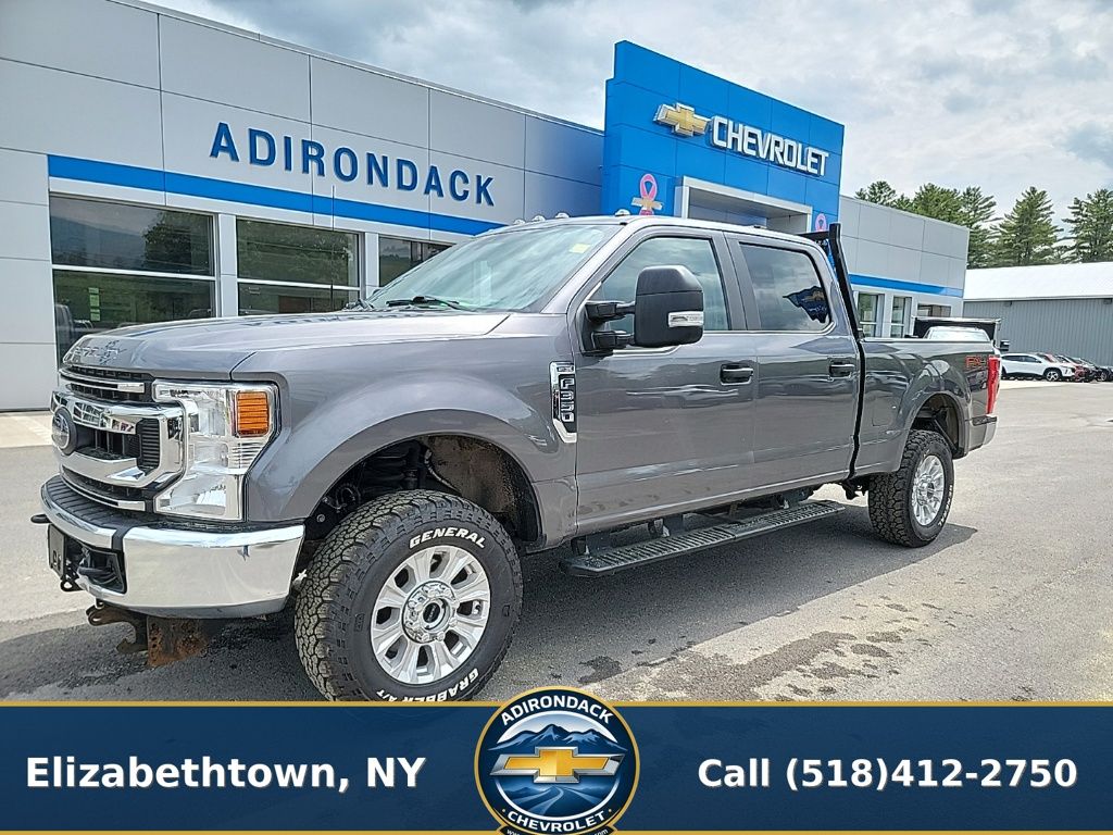 Gray Metallic 2022 Ford F-350 Super Duty XL Crew Cab 4WD Pickup Truck Four-Wheel Drive Automatic