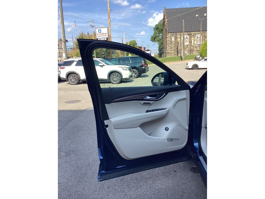 Used 2023 Buick Envision SUV