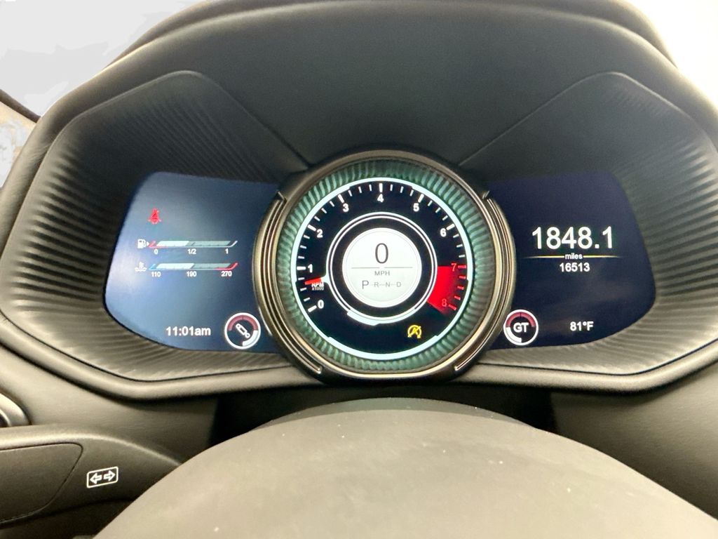 Thumbnail: 2018 Aston Martin DB11 - 30