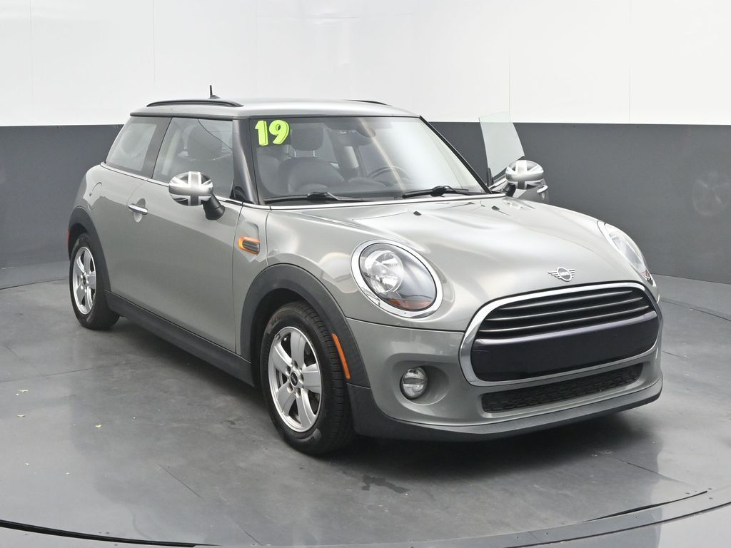 2019 MINI Cooper 2-Door Hatchback FWD