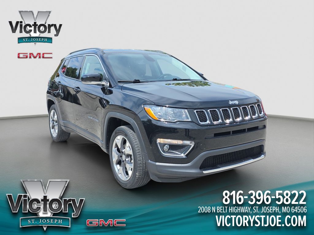 Diamond Black Crystal Pearlcoat 2019 Jeep Compass SUV / Crossover Four-Wheel Drive 9-Speed Automatic