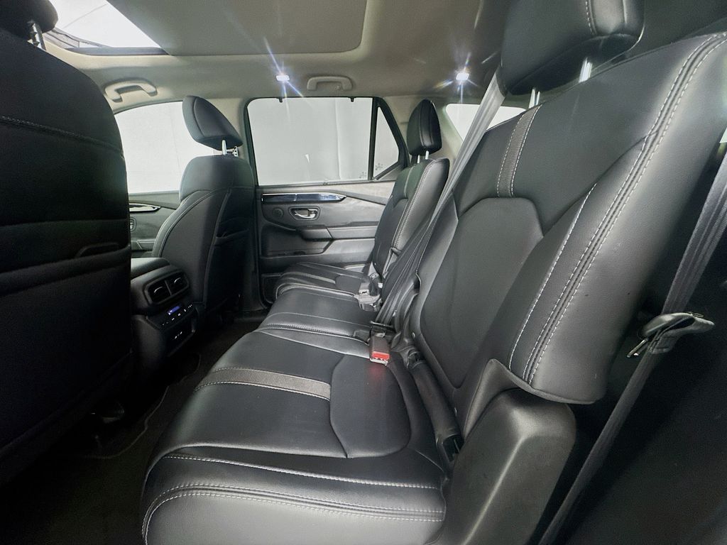 Used Car 2025 Honda Pilot  Touring For Sale Under $50,000 In Austin, Texas