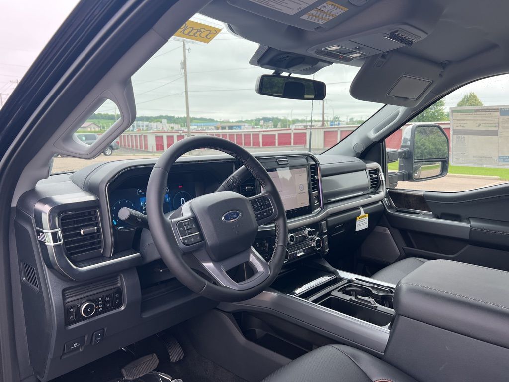2025 Ford F-350SD